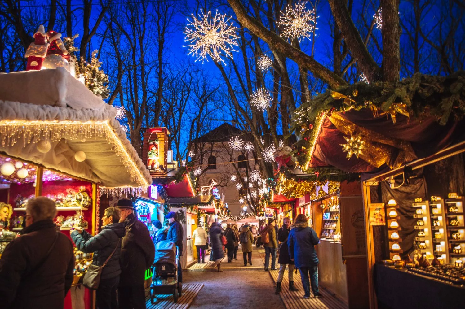 Christmas markets,Switzerland travel-calendar-ideas-booking-hotel-flight-deals