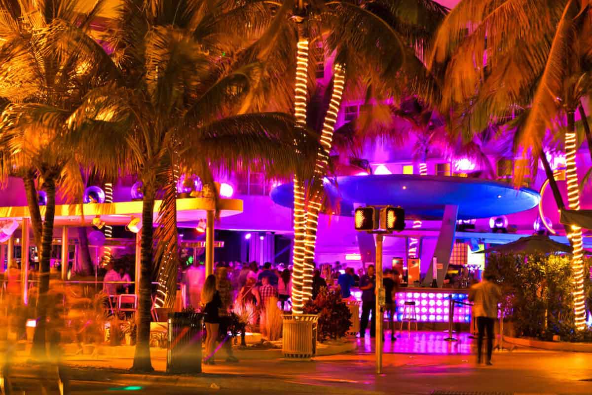 miami-nightlife-orlando-florida--festival-hawaii-Things-to-do-in-florida-travel-calendar-ideas-booking-hotel-flight-deals-Florida-travel-destinations-Cheap-travel-to-Florida